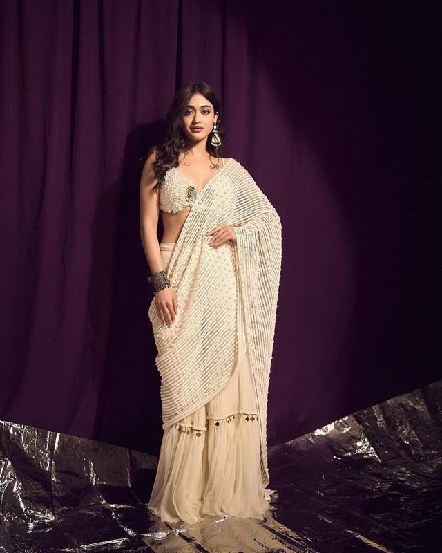 Gayatri Bhardwaj 8