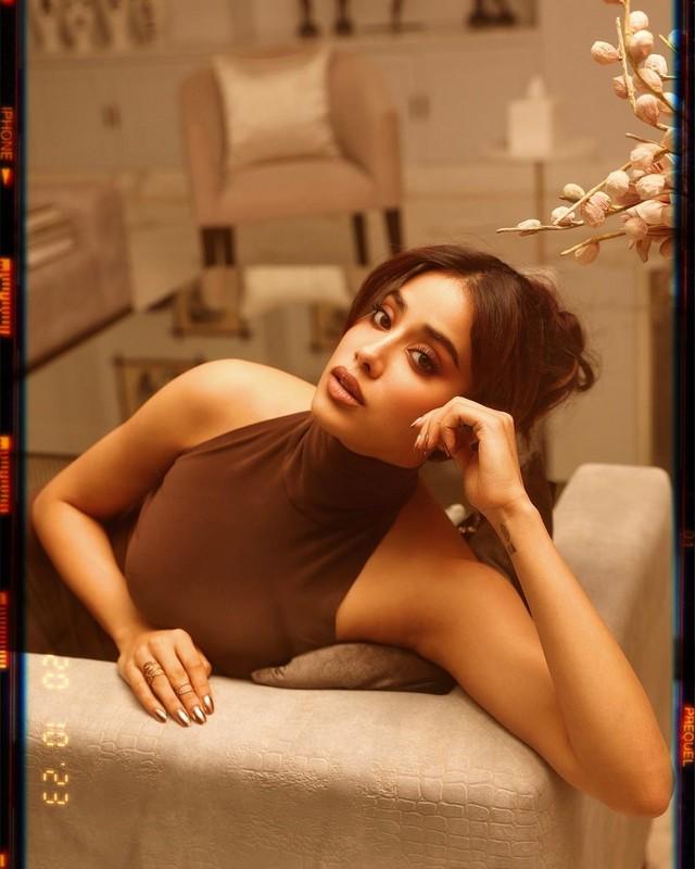 Janhvi Kapoor 10