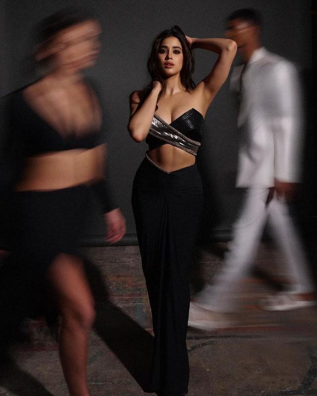 Janhvi Kapoor 5