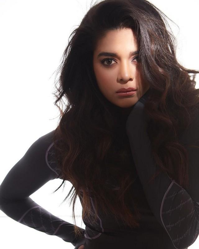 Mithila Palkar 8