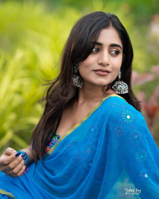 Nayani Pavani 3
