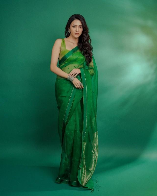 Neha Shetty 3