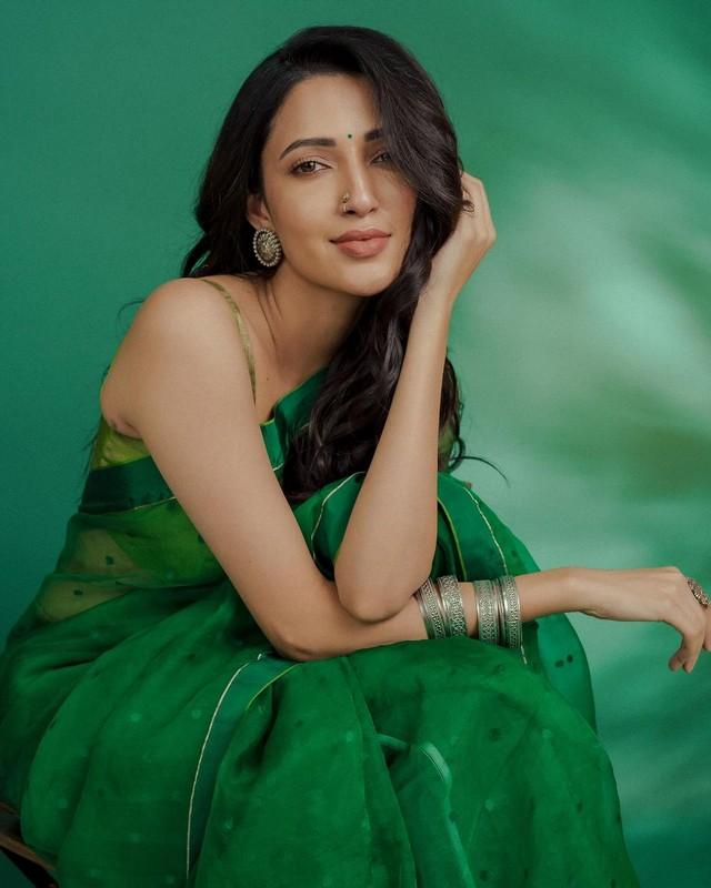 Neha Shetty 4