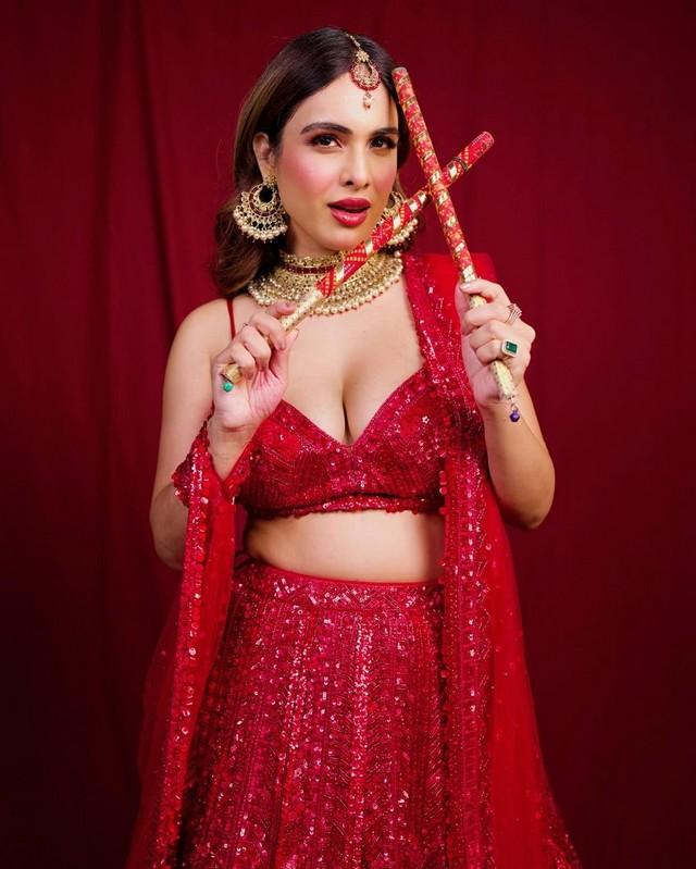 Nehhaa Malik 10