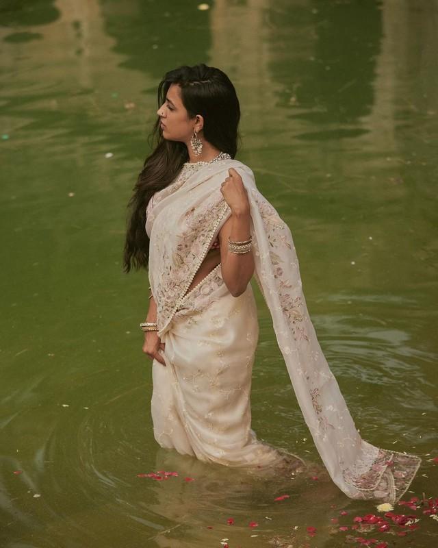 Niharika Konidela 4