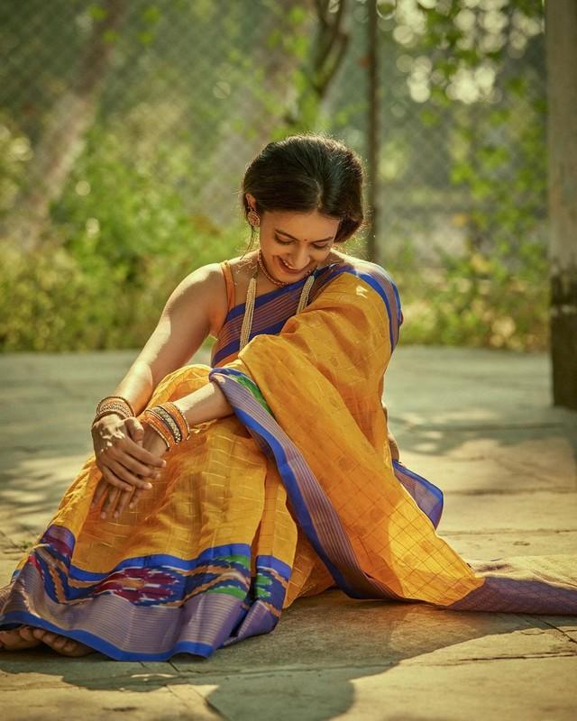 Niharika 4