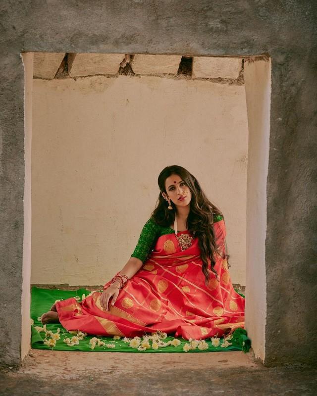 Niharika 7
