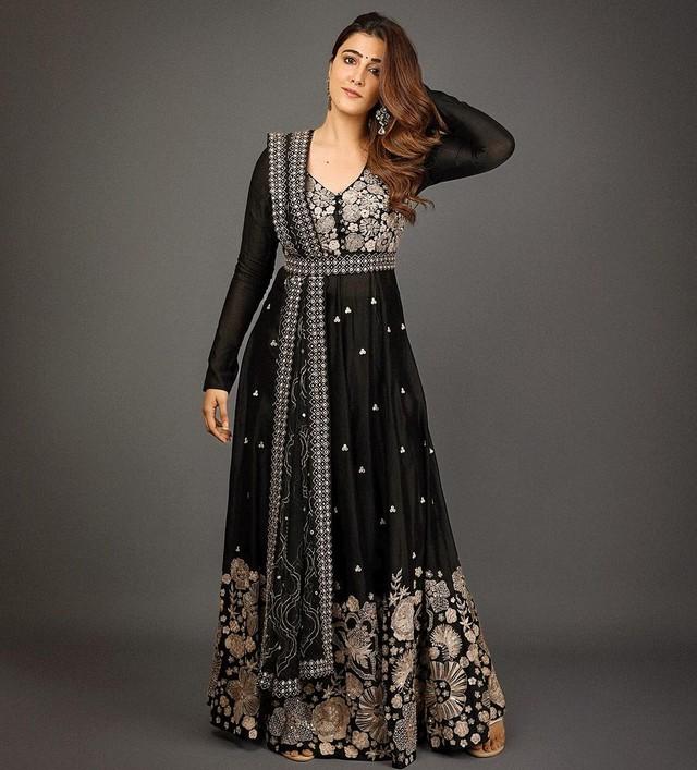Nupur Sanon 6