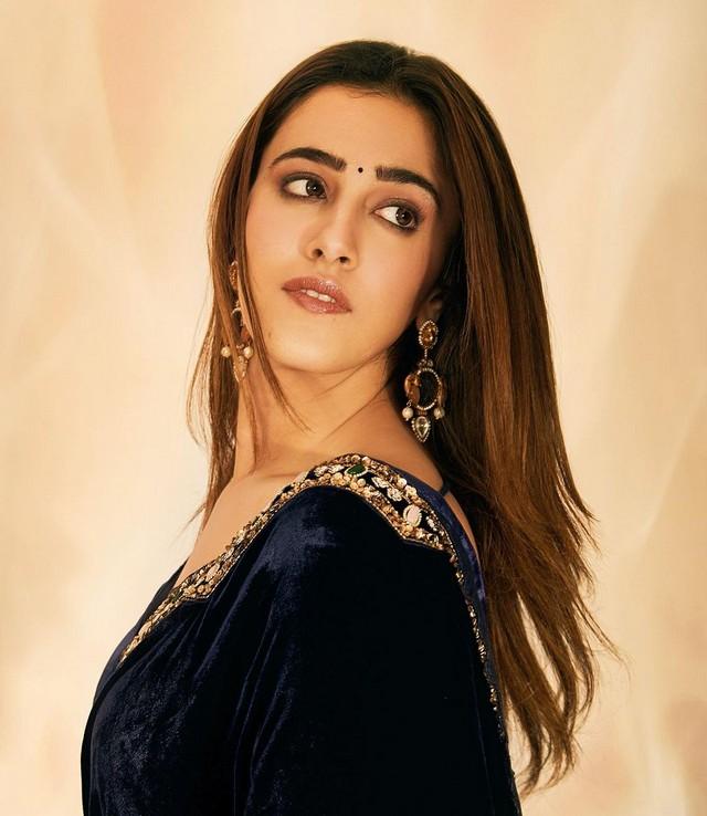 Nupur Sanon 4
