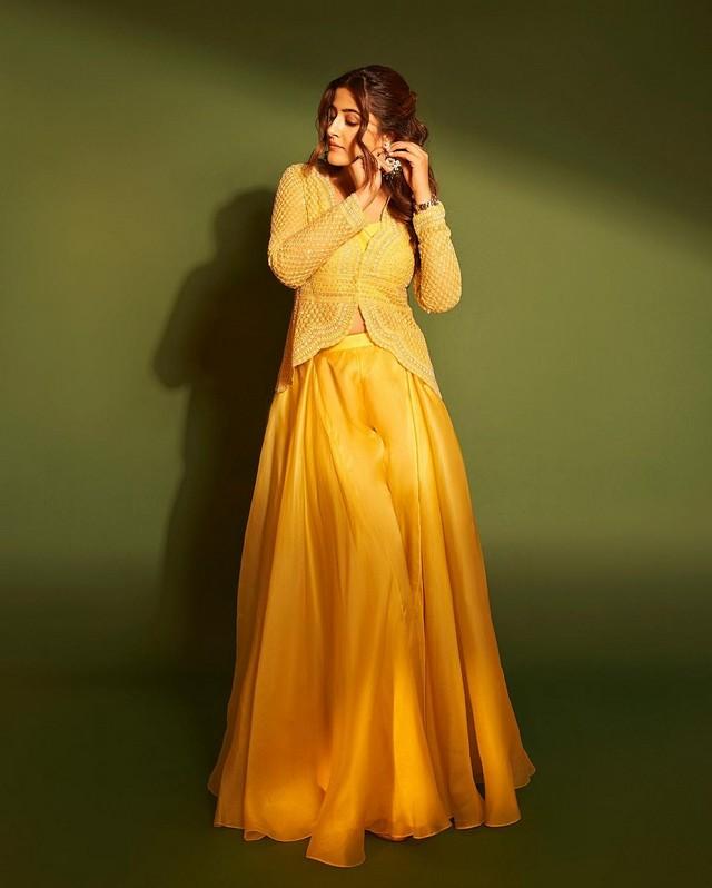 Nupur Sanon 1