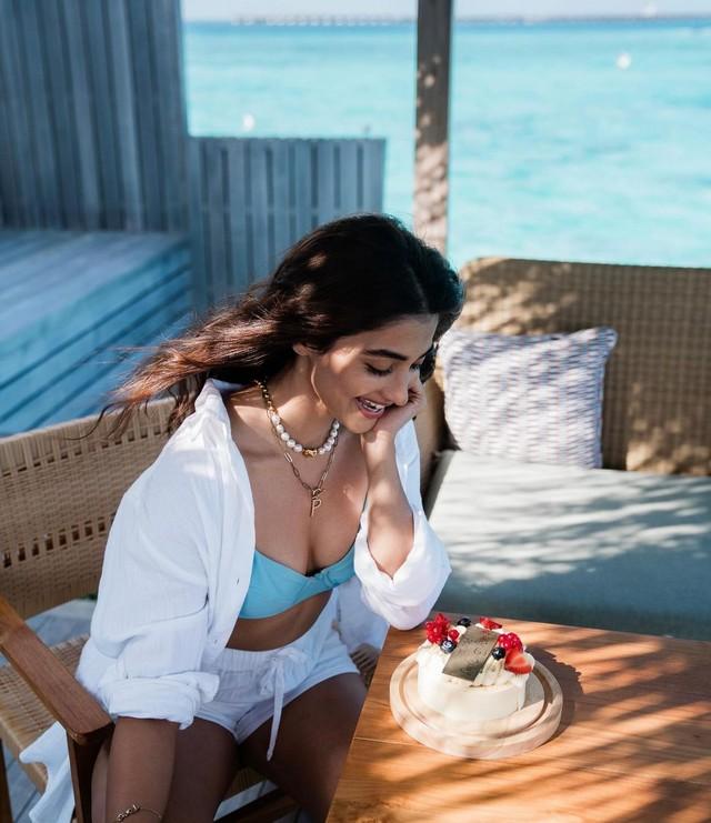 Pooja Hegde 2