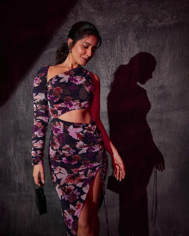 Raashii Khanna 7