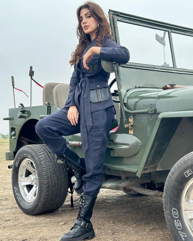 Rhea Chakraborty 1