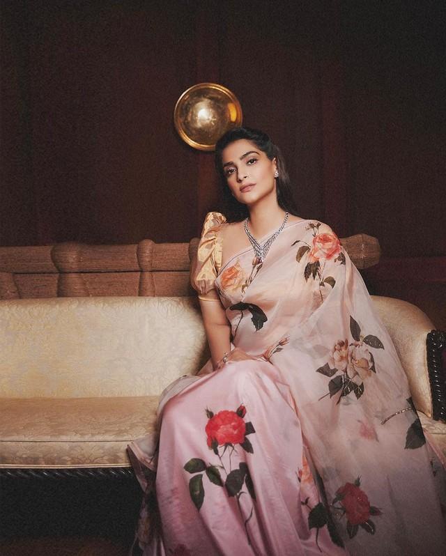 Sonam Kapoor 2