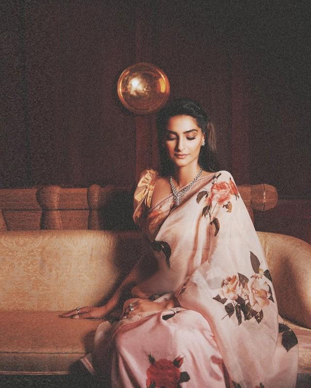 Sonam Kapoor 4
