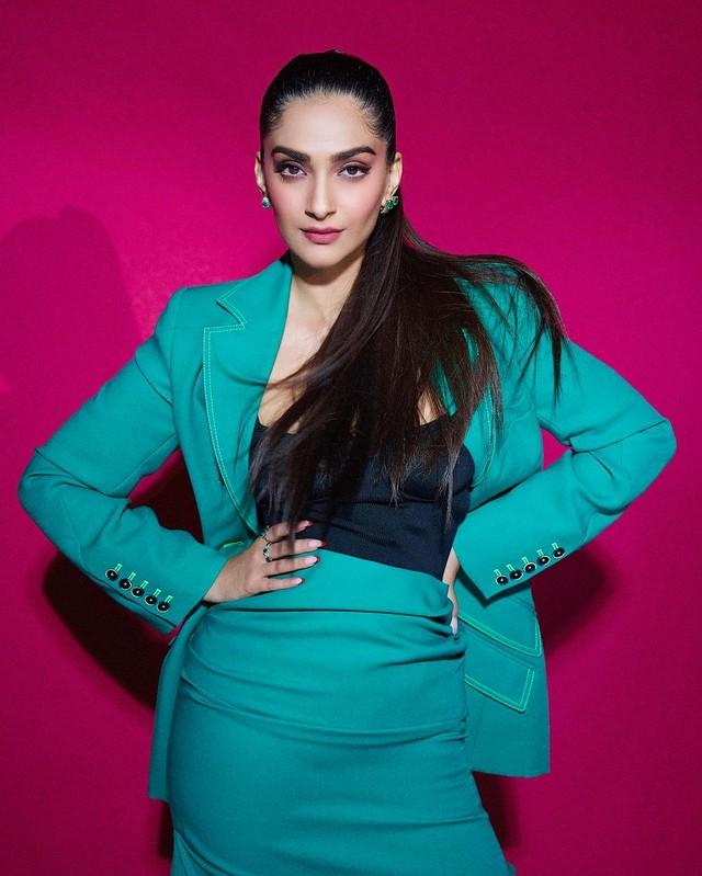 Sonam Kapoor 8