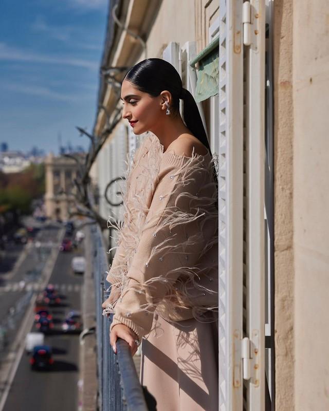 Sonam Kapoor 4