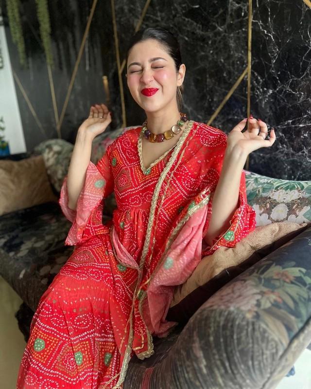 Sonarika Bhadoria 10