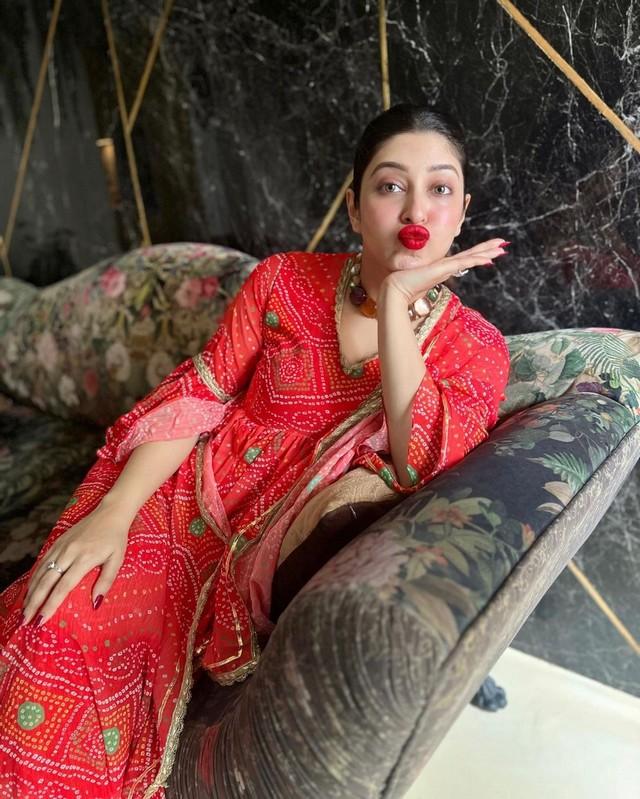 Sonarika Bhadoria 12