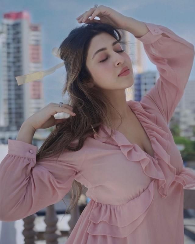 Sonarika Bhadoria 5