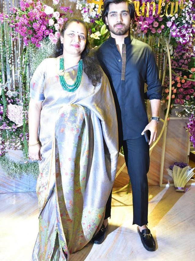 Varun Lavanya Reception Photos 54