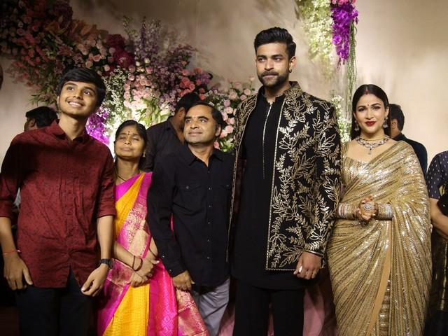Varun Lavanya Reception Photos 15