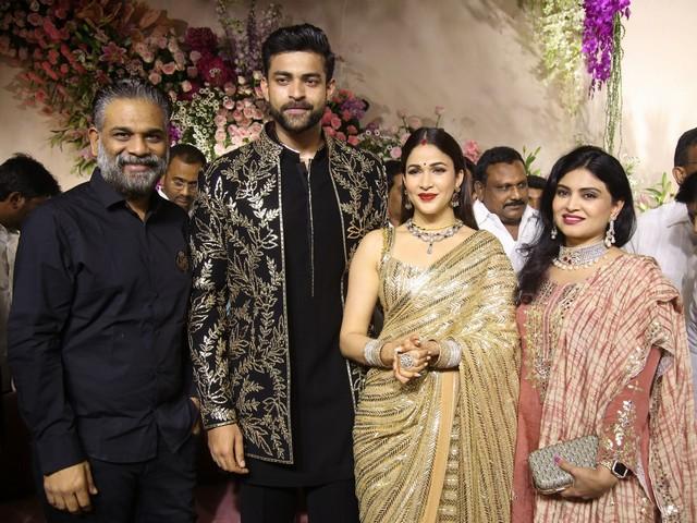 Varun Lavanya Reception Photos 28