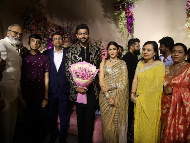 Varun Lavanya Reception Photos 35