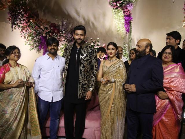Varun Lavanya Reception Photos 7
