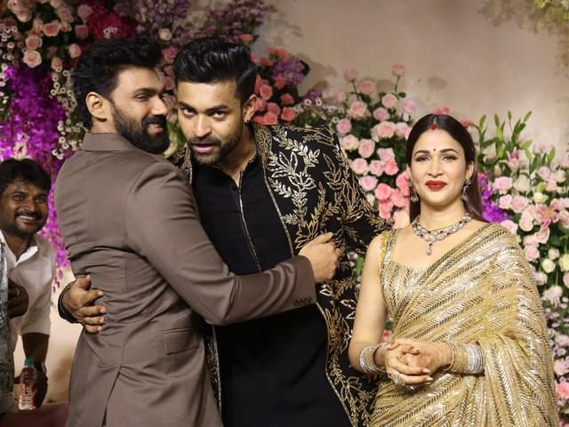 Varun Lavanya Reception Photos 13