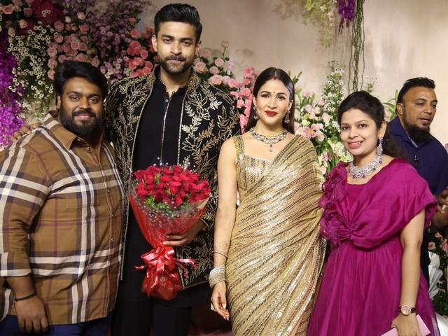 Varun Lavanya Reception Photos 19