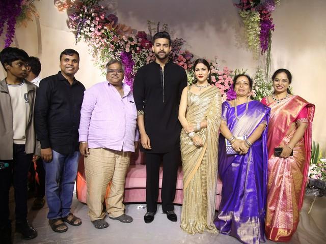 Varun Lavanya Reception Photos 28