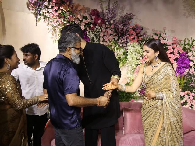 Varun Lavanya Reception Photos 29