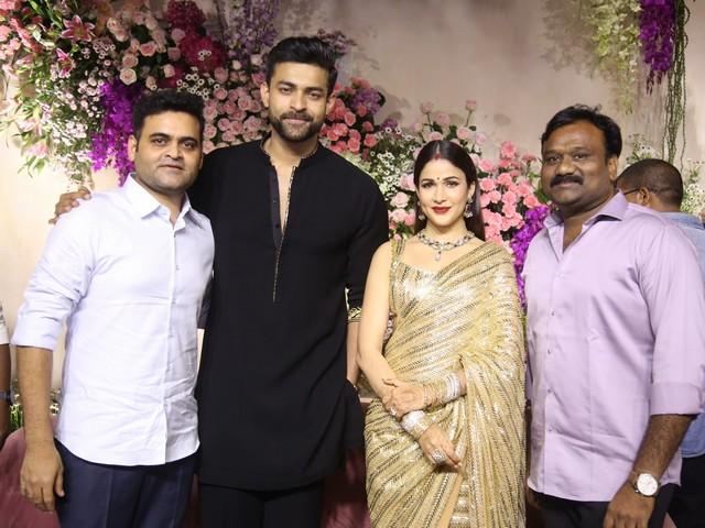 Varun Lavanya Reception Photos 34