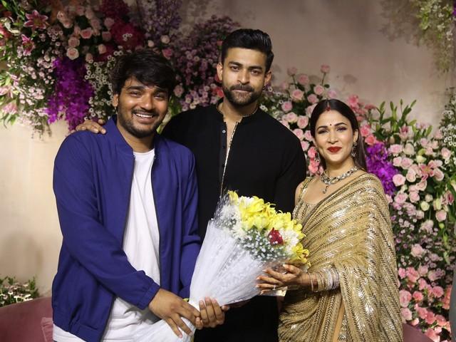 Varun Lavanya Reception Photos 43