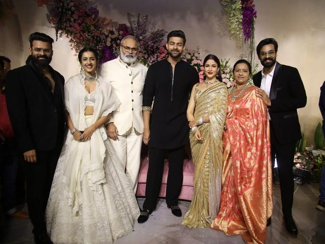 Varun Lavanya Reception Photos 64