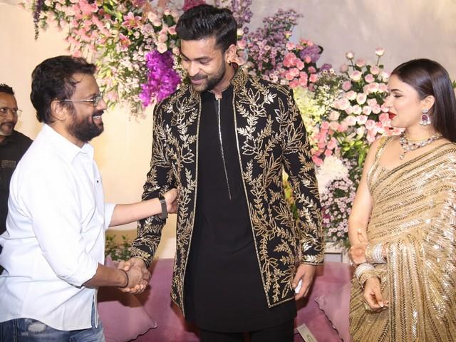 Varun Lavanya Reception Photos 21