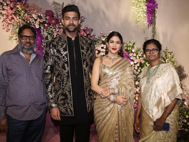 Varun Lavanya Reception Photos 25