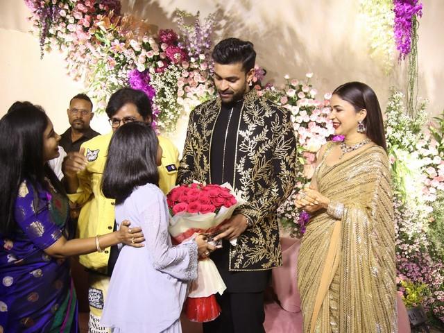 Varun Lavanya Reception Photos 30