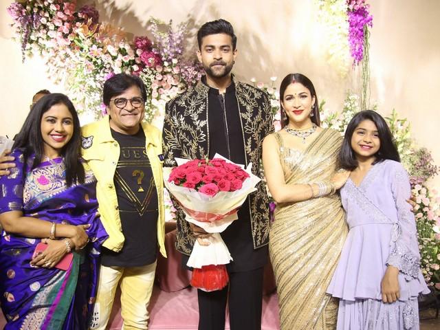 Varun Lavanya Reception Photos 31