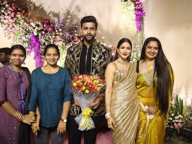 Varun Lavanya Reception Photos 34