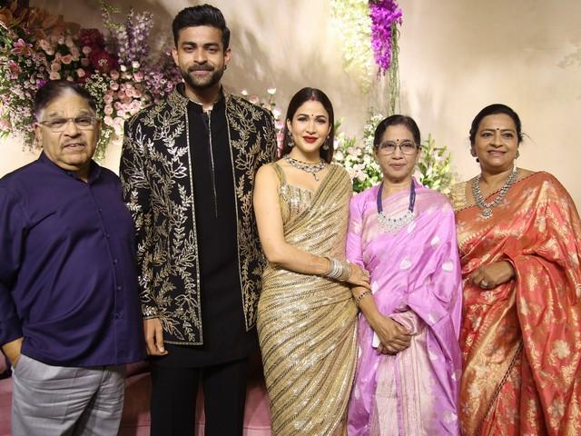 Varun Lavanya Reception Photos 44