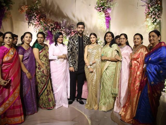 Varun Lavanya Reception Photos 51