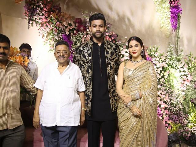 Varun Lavanya Reception Photos 57