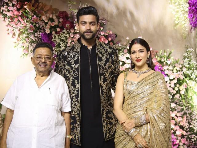 Varun Lavanya Reception Photos 58