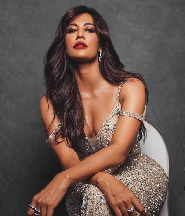 Chitrangda Singh 8