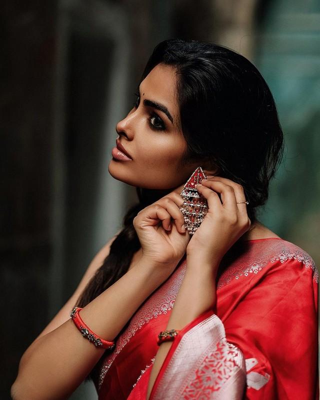Divi Vadthya 2