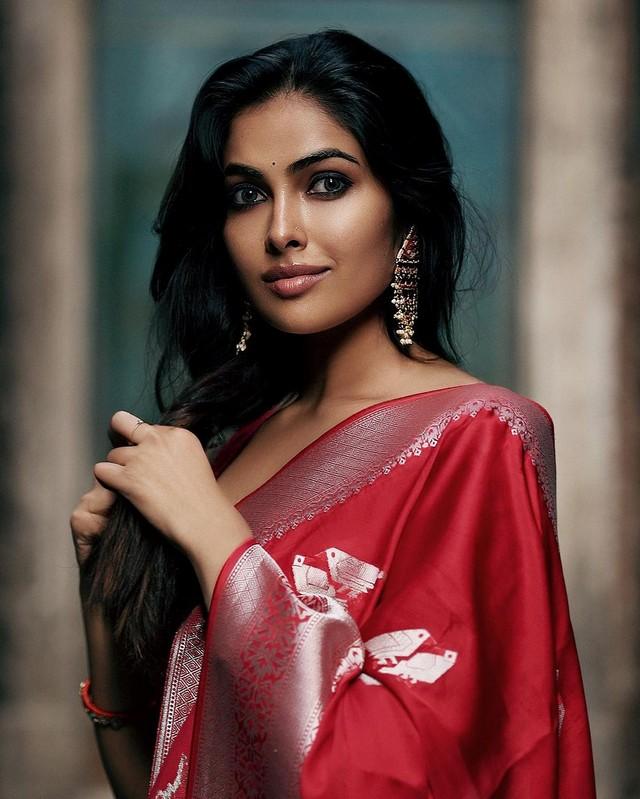 Divi Vadthya 4