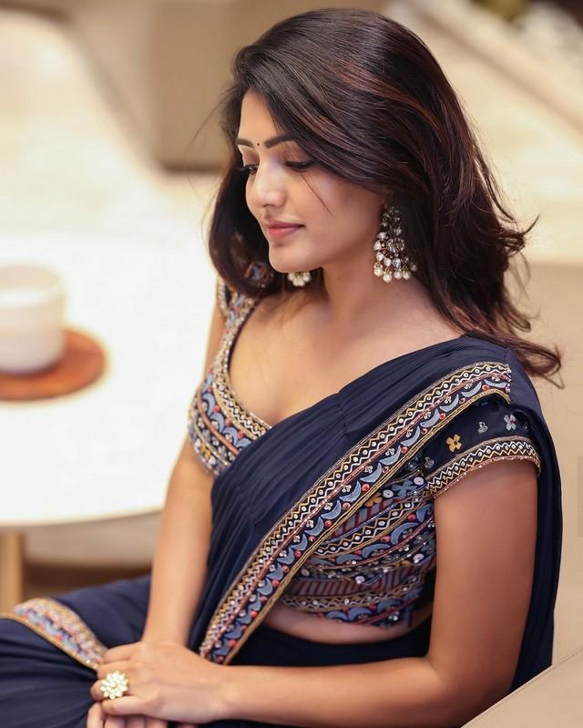 Eesha Rebba 2