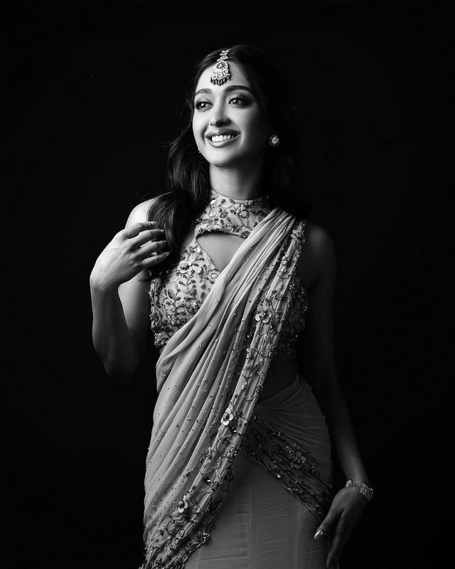 Gayatri Bhardwaj 3